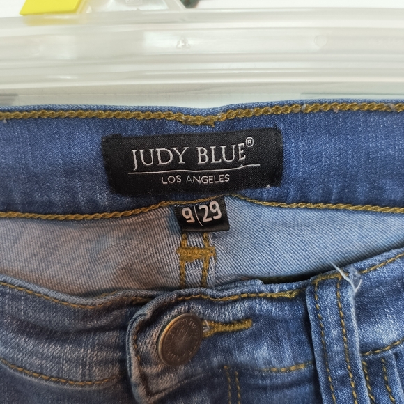 Judy Blue Size 9/29 Skinny Jeans Patched Ripped Holes Stretch Raw Hem JB8240MD - Picture 4 of 9